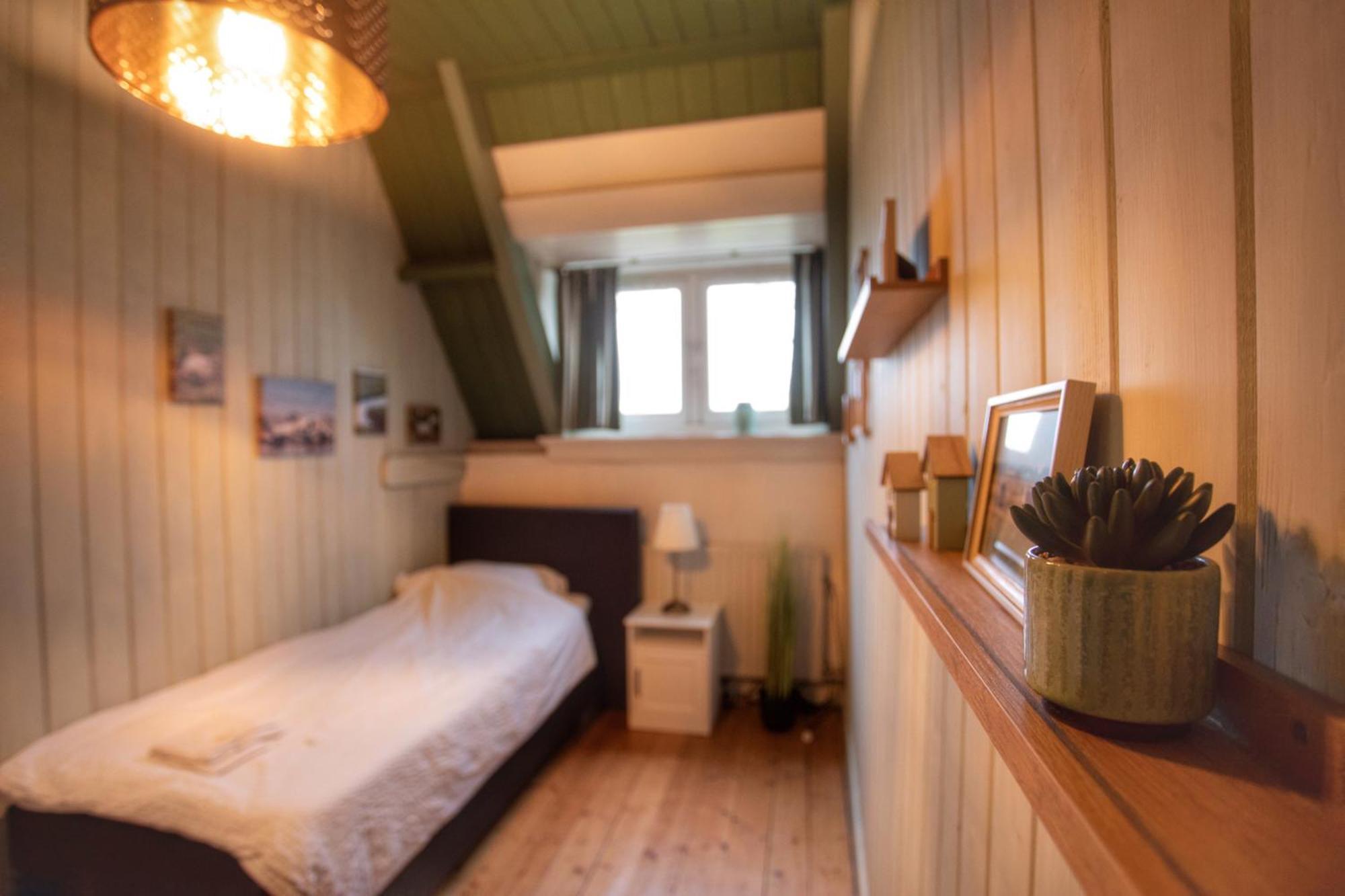 Huize Adriana Guest House Wolphaartsdijk Exterior photo